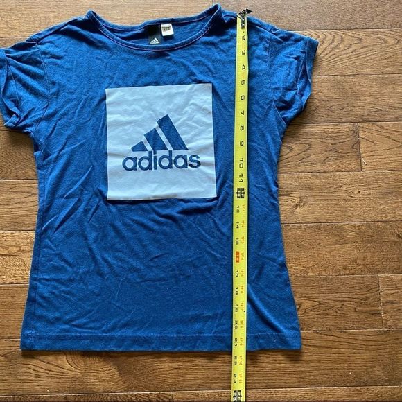 Adidas T-shirt - Picture 6 of 6